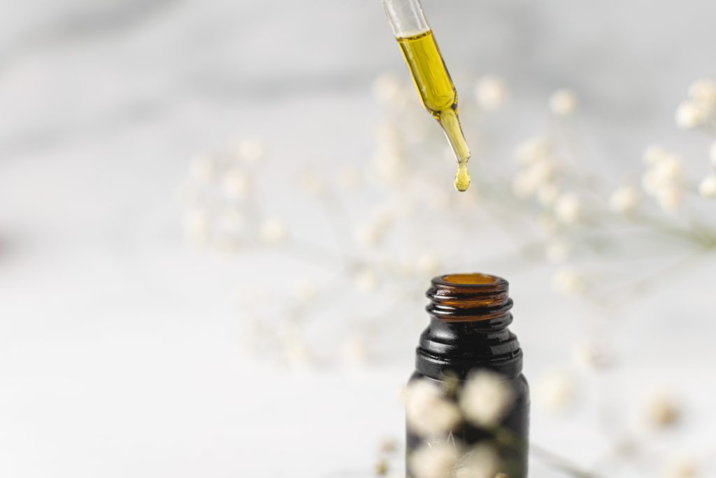 types of cannabis concentrates: extracted oils