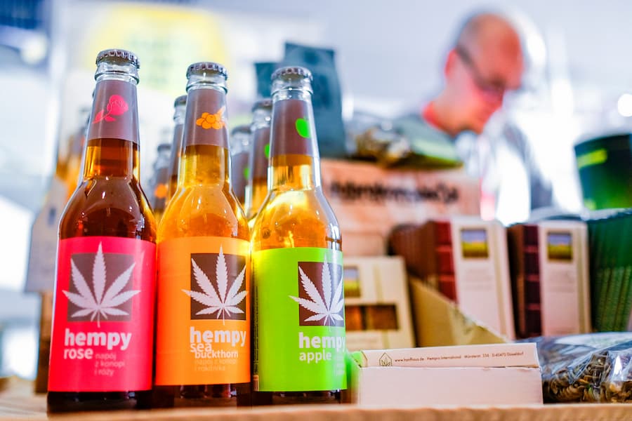 Different types of drinkable weed products